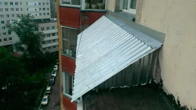 Балкон с крышей - недорогой монтаж крыши на балкон в Волгограде