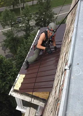 Ремонт крыши балкона – цена в Москве