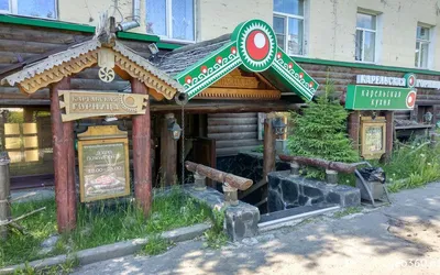 Каменная кварцевая столешница — купить в Петрозаводске по цене 12000 руб.  за пм на СтройПортал