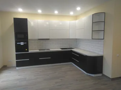 Белая угловая кухня с прямым углом \"КП3\" на заказ по индивидуальному  проекту в Москве и Мо