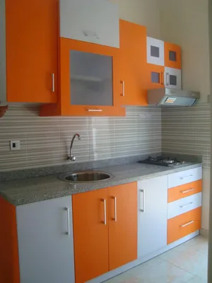 Недорогие бело-оранжевые кухни, купить бело-оранжевую кухню у производителя  на заказ в Москве | АК-Мебель