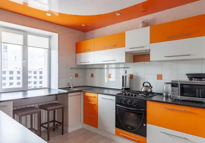 Оранжевый цвет в кухонном интерьере: все «за» и «против», советы дизайнеров  и актуальные тренды | ТК «Ланской» | Дзен