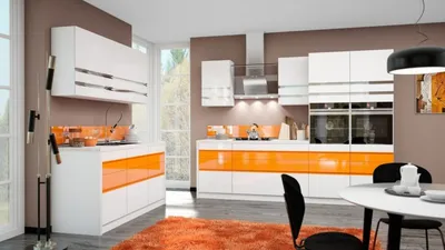 Бело-оранжевая кухня из пластика 3 х 2 м под заказ