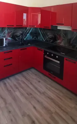 Бордовая кухня в интерьере - 69 фото