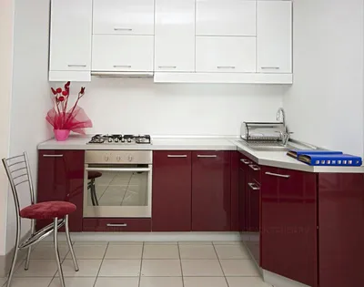 Бордовая кухня — фото в интерьере, гарнитуры, советы дизайнеров