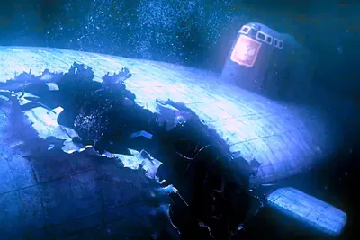 В Баренцевом море трагически погибла атомная подводная лодка Курск -  Знаменательное событие