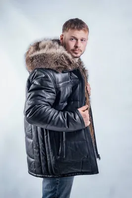 Кожаная куртка с мехом енота - Лео купить c доставкой в Москве | CITY FURS