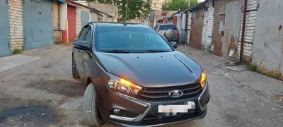 Купить новый Lada (ВАЗ) Vesta I SW 1.6 MT (106 л.с.) бензин механика в  Великом Новгороде: коричневый Лада Веста I универсал 5-дверный 2020 года на  Авто.ру ID 1099853034