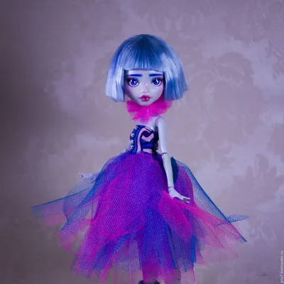 Купить Monster High Skulltimate Secrets Doll: Fearidescent Series Lagoona  Blue Кукла Монстер Хай Лагуна Блю \"Последние секреты\" в интернет-магазине  Diskontshop.eu Германия всего за 8 053 руб. в