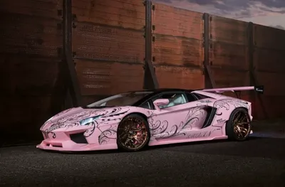 Нетипичный Lamborghini Aventador: розовый и со стразами – Автоцентр.ua