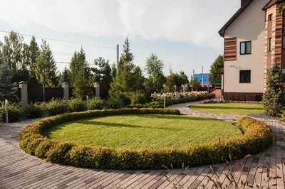 Свой пруд, скульптуры и зона отдыха: где в Уфе заказать ландшафтное  проектирование сада | Sobaka.ru