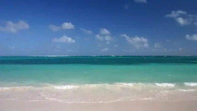 Лазурное море и голубое небо Стоковое Изображение - изображение  насчитывающей горизонт, океан: 32830069