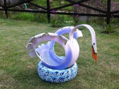 Лебедь из покрышки своими руками. 10 дачных шедевров. +Фото | Tire  planters, Recycled garden art, Tyres recycle