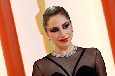 Как выглядит Леди Гага без макияжа: певица опубликовала фото - УРА-Информ