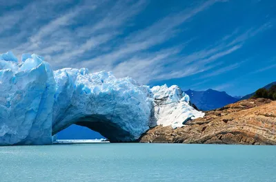 Ледник Перито-Морено устроил ледовое шоу (новости) - YouTube