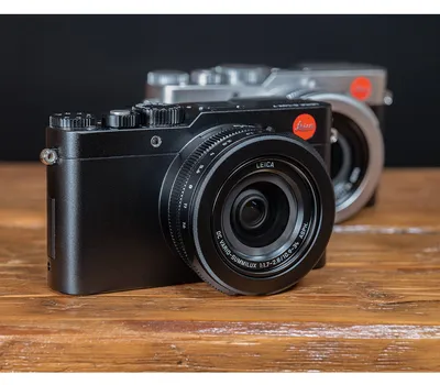 Компактный фотоаппарат Leica D-Lux 7 черный купить за 0 руб.