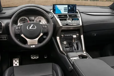 Интерьер салона Lexus NX (2017-2021). Фото салона Lexus NX