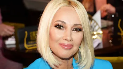 Без косметики 48-летняя Лера Кудрявцева выглядит на 30 лет младше.  Согласны? | Гинокомфорт | Дзен