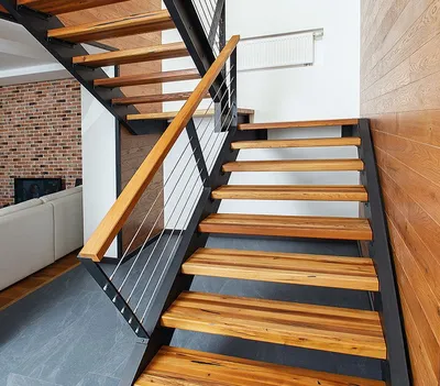 Лестница на второй этаж в частном доме своими руками - схема как сделать |  House stairs, Stairs design, Attic renovation