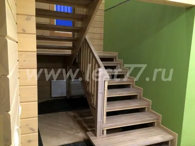Лестницы из ясеня на заказ - цены | Купить лестницу из ясеня в Москве
