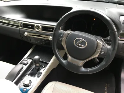 Lexus GS (2013-2021) Images - View complete Interior-Exterior Pictures |  Zigwheels
