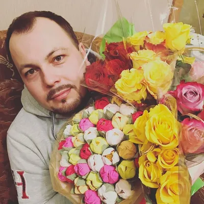 Как живет народный любимец Ярослав Сумишевский после трагедии, которая год  назад разрушила его личное счастье