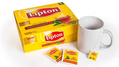 Three Bottles of Lipton Ice Tea Soft Drink. Editorial Image - Image of  beverage, plastic: 80126890