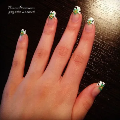 Береза #nail #nails #ногти #маникюр #рисунок #береза #дерево #цветок #цветы  #листок #листья #nailart #art #naildesign #design #nailstyle #… | Ногти,  Маникюр, Листья