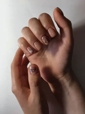 маникюр с силуэтами лица на ногтях nails manicure | Nail designs, Nails,  Rings for men