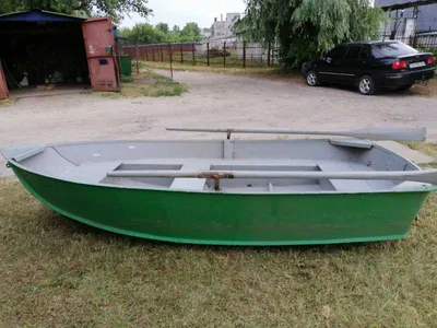 Моторная лодка Язь 320: 1 300 $ - Моторная лодка Кривой Рог на Olx