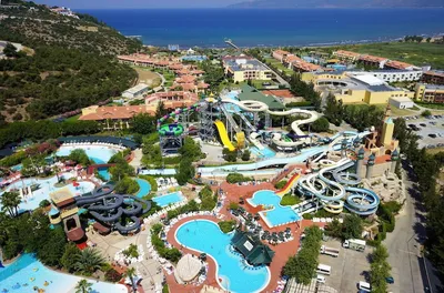 ТОП-12 отелей Турции с аквапарком 2024. Услуги и цены