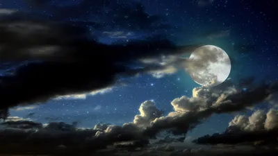 Этим вечером можно увидеть редкое явление на небе — луна то покраснеет, то  побледнеет