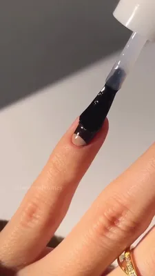 Лунный маникюр [136 фото] - крутой дизайн ногтей 2024