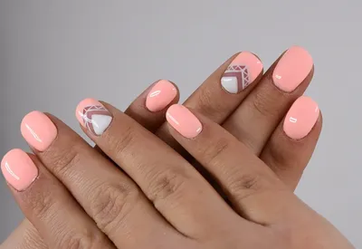 Milky nails дизайны 2021-2022: как создать самый трендовый маникюр  молочными базами, топами и гелями