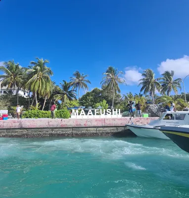 Maafushi Island Full Tour 4K - Maldives 🇲🇻 - YouTube