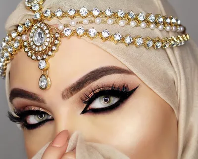 Жених не узнает! Арабские невесты с макияжем и без — 12 фото | WDAY