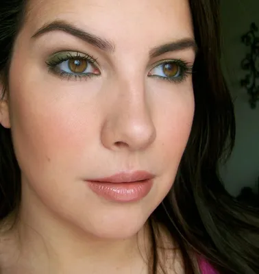 nice Как сделать макияж для каре-зеленых глаз? (50 фото) — Полезные советы  Читай больше http://avrorra.com/makiyazh-dlya-kar… | Зеленые глаза, Макияж,  Легкий макияж