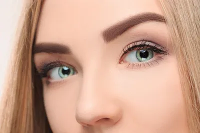 Как изменить цвет глаз с помощью макияжа - 7Дней.ру