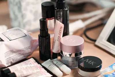 Обезжиренное средство для снятия макияжа с глаз Mary Kay® | А ты пробовала  обезжиренное средство для снятия макияжа с глаз Mary Kay®? 🤔 Поделись  своим отзывом в комментариях❤️⬇️ ⠀ #marykay #marykayrussia... |