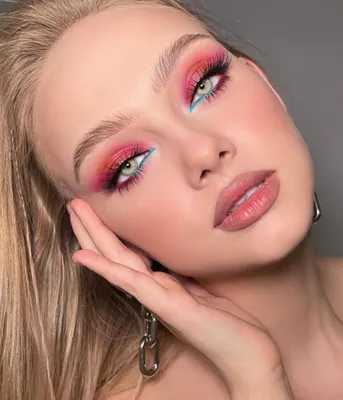 Макияж глаз был выполнен Синий карандаш от @wycon_cosmetics Тени  @limecrime.russia Venus II Жидкие тени от @lamel.cosmetics.ru… | Instagram