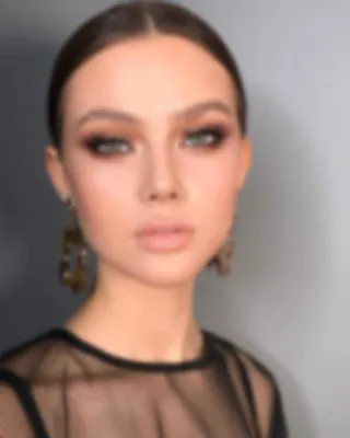 Макияж на выпускной 2021 для зеленых глаз: фото, под цвет платья :: Красота  :: Клео.ру
