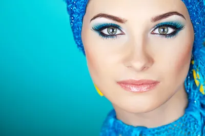 Юлия Алексеева - Самый актуальный и яркий макияж в бирюзовых тонах.Очень  сочно получается и вкусно💄💎💎💎А вы любите яркий макияж? Какие цвета для  вас актуальны? #Макияж #Яркий #Бирюза #Сочный #Makeup #Beautiful #Sammer # #