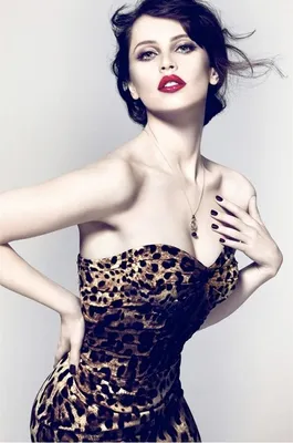Макияж под леопардовое платье фото фото