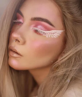 Лена 🖤 Makeup вдохновение в Instagram: «Violet birdy 🦜Фиолетовая птичка  На этот раз сделала макияж в своих любимых оттенках… | Макияж, Оттенки  фиолетового, Птичка