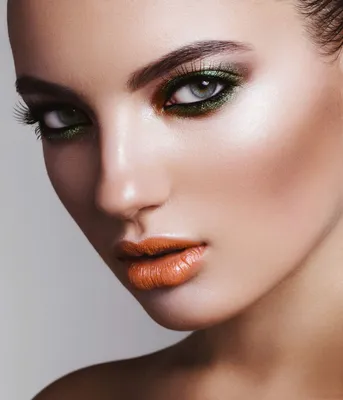 Восточный макияж для карих, голубых и зеленых глаз: пошаговое фото как  сделать