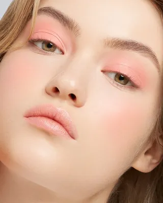 Визажист-Стилист-Innaly Beauty - Главные преимущества макияжа в розовых  тонах? Он идет абсолютно всем. Розовые тени на глазах отлично разбавляют  нюдовый макияж, и конечно же есть изюминкой вечернего. Мы устроили свою  маленькую мейкап-революцию