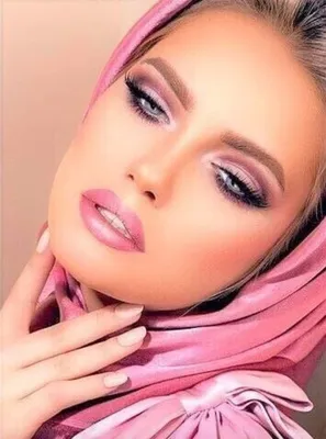 Гламурный макияж и стильные прически: 3 бьюти-образа на все случаи жизни от  Джиджи Хадид - Красота
