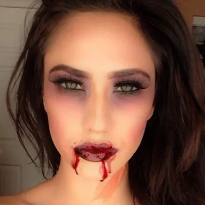 59 Vampire Makeup Ideas For Your Bewitching Look | Halloween makeup pretty,  Halloween makeup looks, Halloween makeup scary