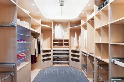 Маленькая гардеробная комната — мебельная фабрика Spichak.