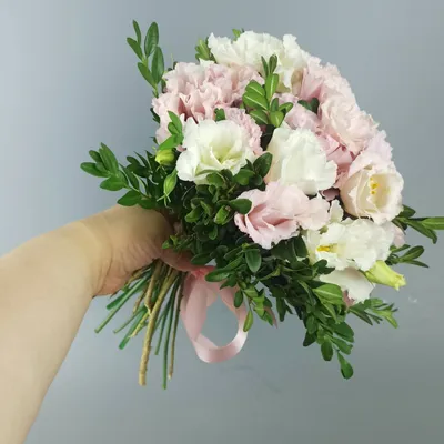 Маленький свадебный букет невесты - Wedding Flowers Moscow